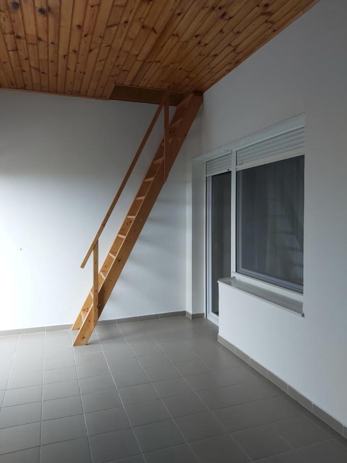 זמראדי Villa Klapka מראה חיצוני תמונה